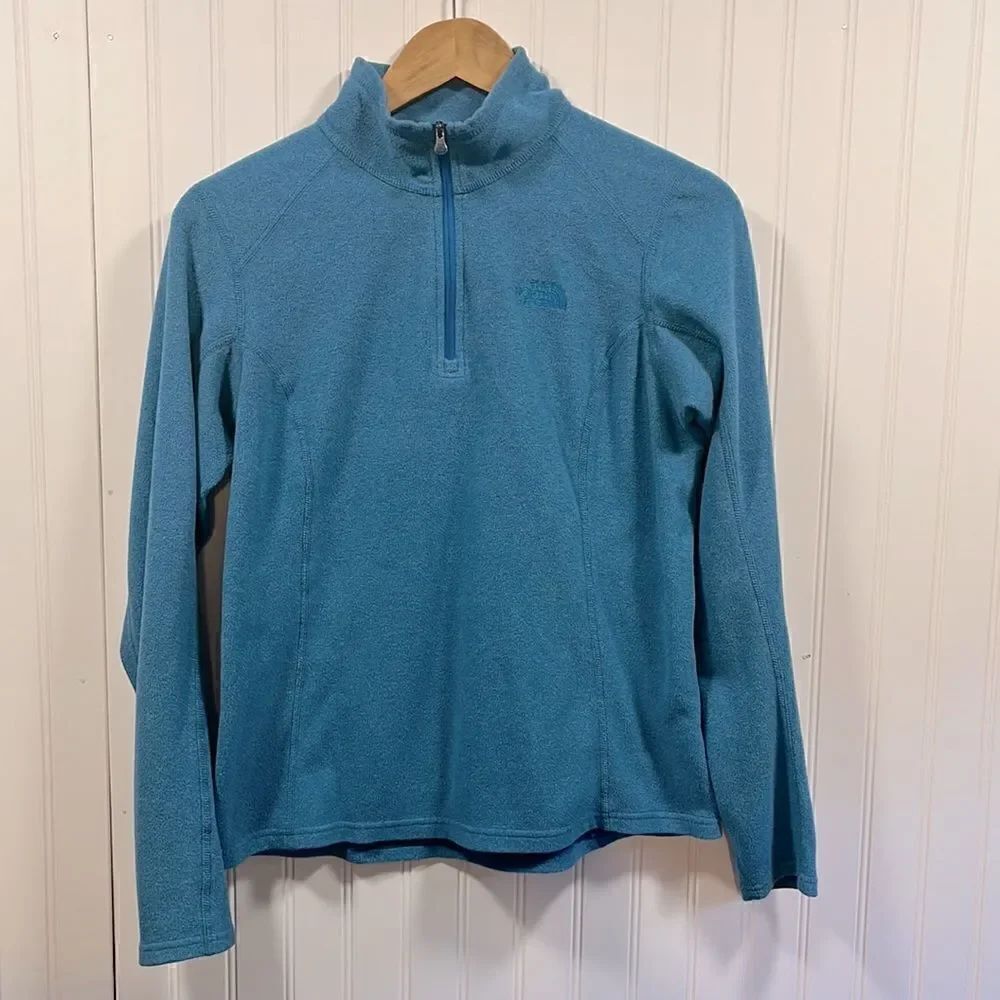 The North Face light weight fleece quarter zip jacket